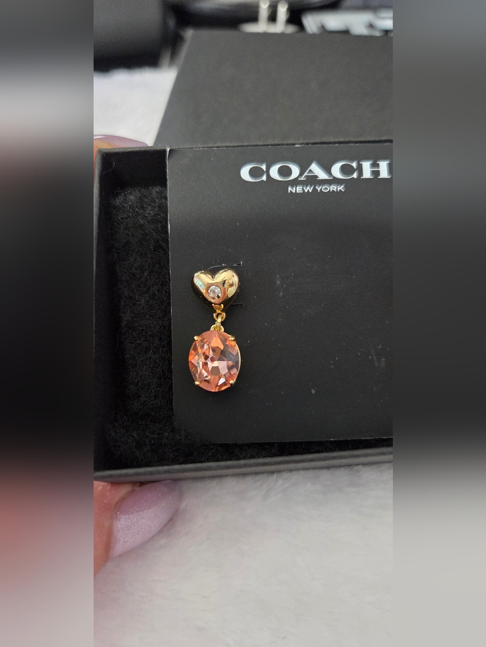 NWT Coach Pink Heart Stone Drop Earrings- AUTHENTIC Retail $118.00 - Picture 2 of 3
